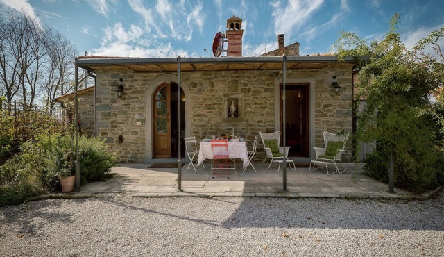 Villa in Cortona with Private Pool