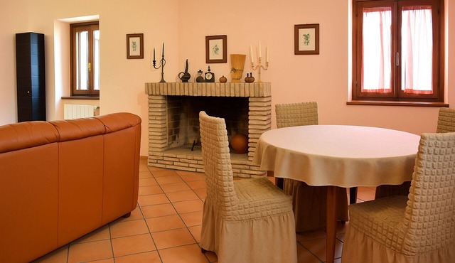 Villa in Campli with 3 bedrooms sleeps 8