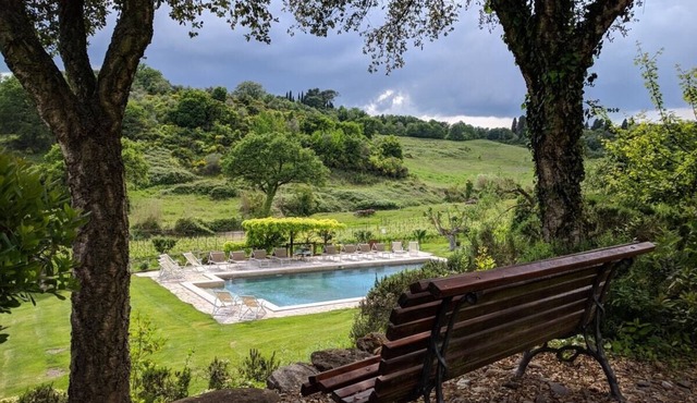 Villa La Cascata with swimming pool