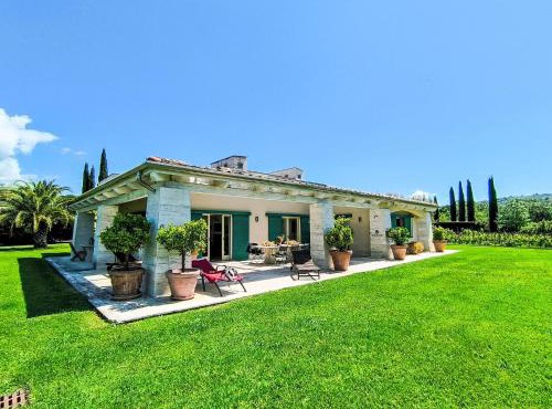 Villa La Sorgente by Interhome
