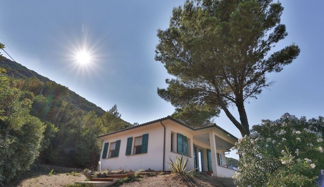 Villa Lorenzo nella Baia di Nisporto