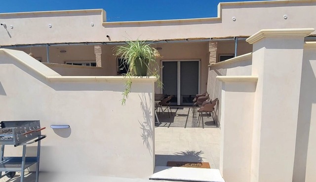 Villa Narciso No.4 with Sea View, Wi-Fi and Air Conditioning 'Residence Pietrantonio'