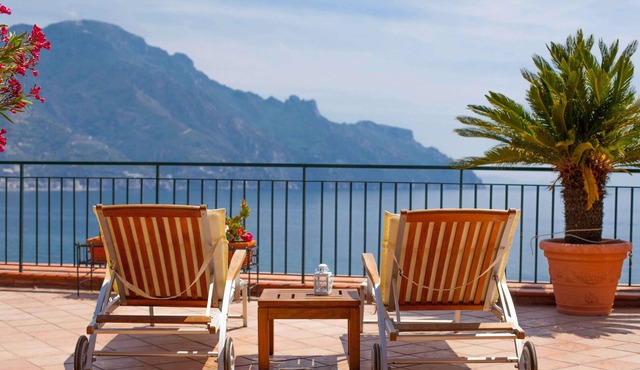 Villa Paradiso, excellent spacious apartment with fantastic views