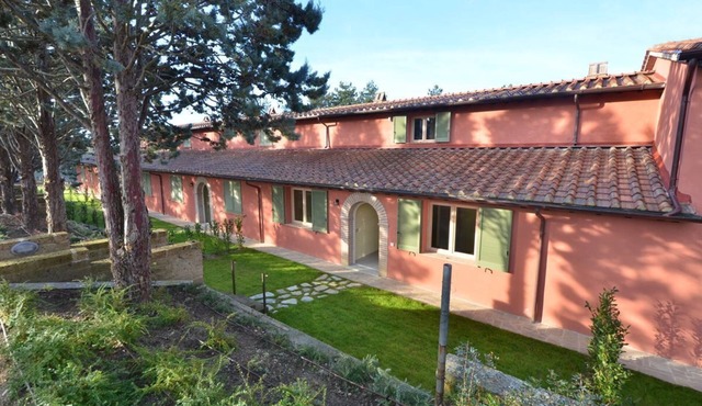 Villa Salvia- Accommodation in Tuscany