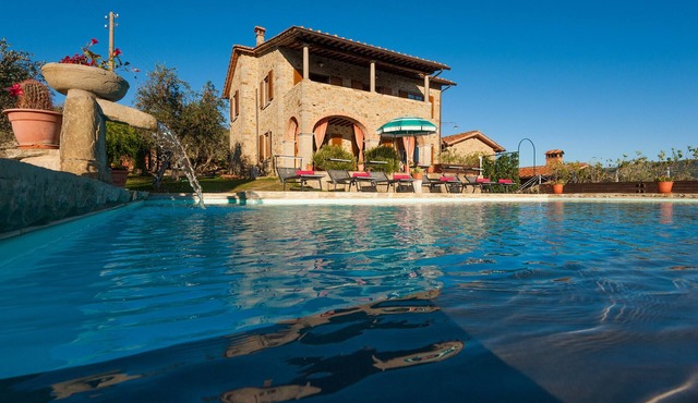 Villa Senaia tuscan charm country house
