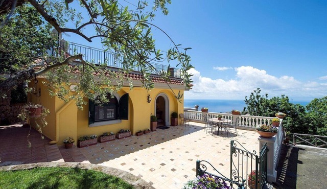 Villa Turtle with sea view and private pool