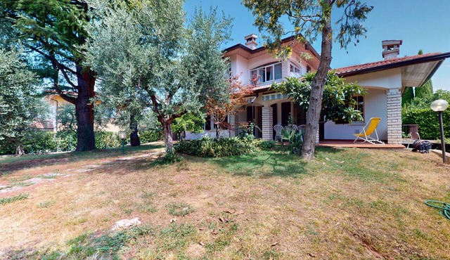 Villa Valentine 200 mt to the beach by Bookinggar