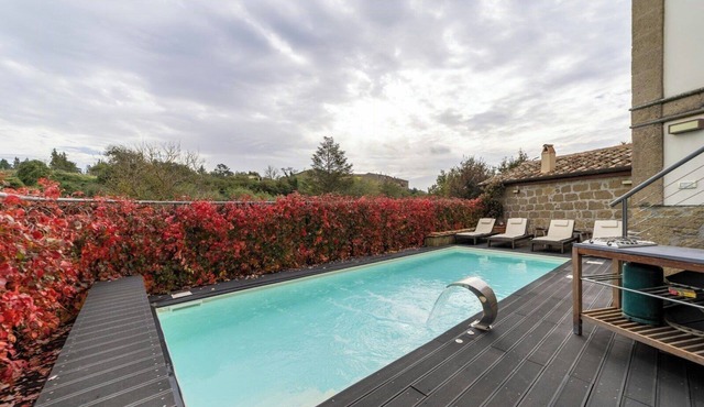 Villa with heated pool in Toscana