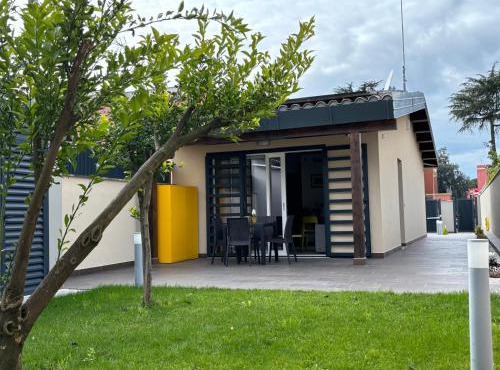 Villino Ancillotto with garden and parking motorcycle space
