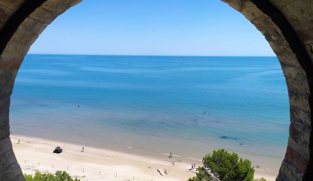 VILLINO IL FRATINO "immersed in the protected area of cerrano"
