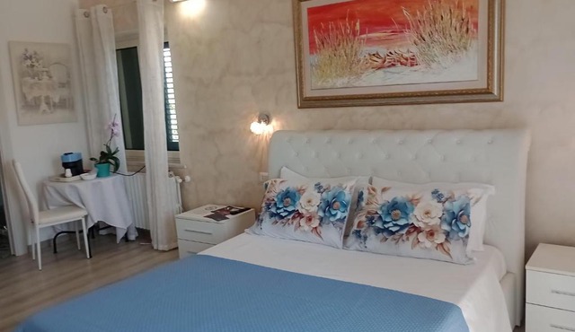 Viola di Mare Rooms and Parking