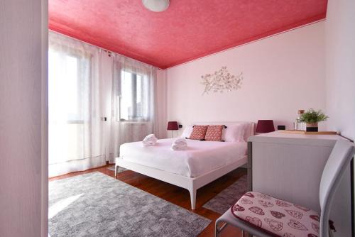 Welc-ōM Riviera del Brenta Red Apartment