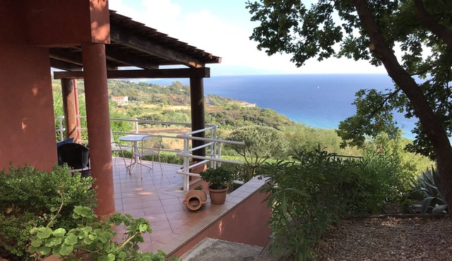 Well furnished villa in tranquil setting with panoramic views and pool