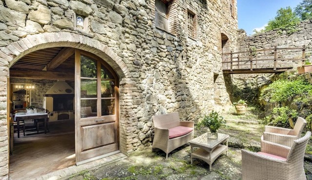 Windmill Villa with Beautiful Garden and Pool