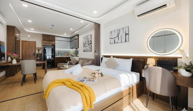 Wisteria Luxury Apartment Hanoi