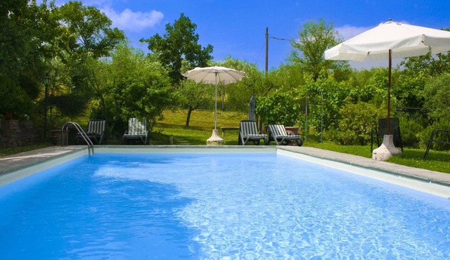 Wonderful private villa with A/C, WIFI, private pool, TV and pets allowed, close to Arezzo