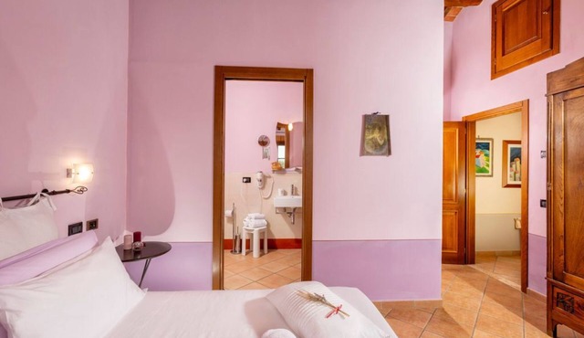 Your holiday in Tuscany with Charme, between nature and vineyards thermal