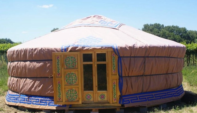 Yurta Gaia, Glamping Yurt in the greenery