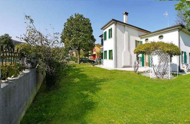 B Villa Griselda 