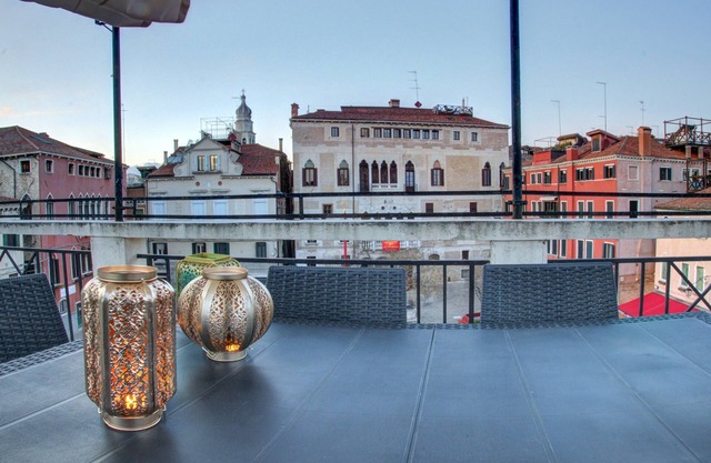 BASILICA~Terrace