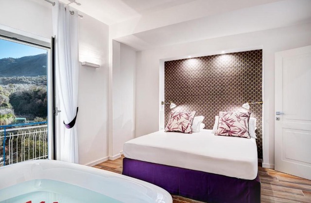Caruso 6 by Villasandco RentalSorrento