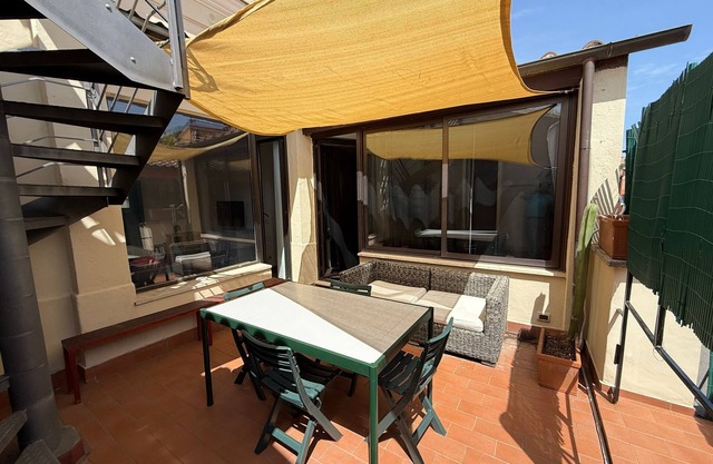 Croce Palace unit 7 - Double Private Terrace/a few minutes from Spanish steps