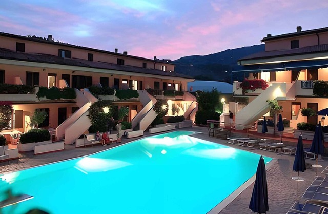 Holiday Residence Vip 