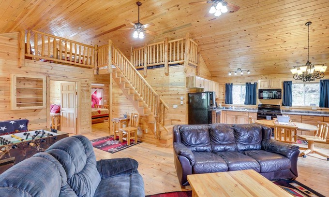 Deadwood House | 104 m² House ∙ 2 bedrooms ∙ 7 guests