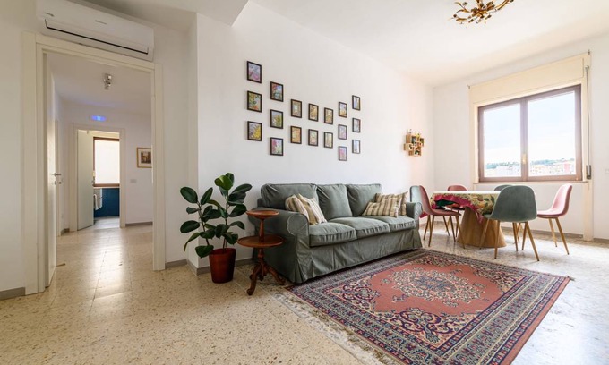 Fuorigrotta Apartment | 115 m² Apartment ∙ 3 bedrooms ∙ 6 guests