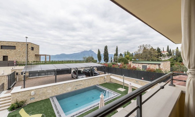 Albisano Apartment | 140 m² Apartment ∙ 3 bedrooms ∙ 6 guests