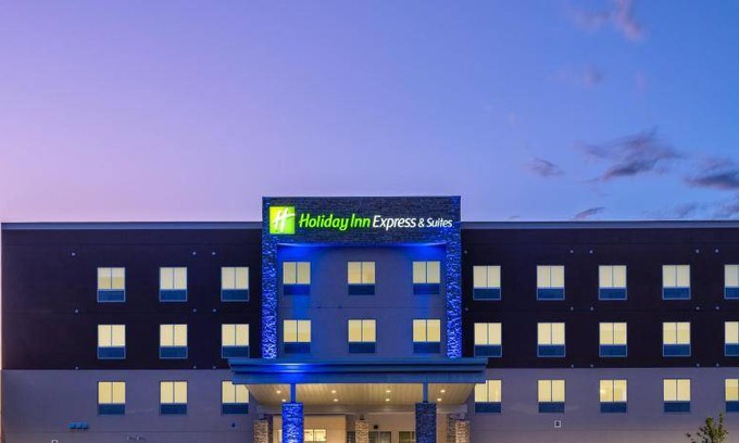 Watertown Hotel | 41 m² Hotel ∙ 127 guests