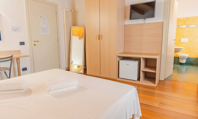 Citta Antica House | Antiche Mura 2 - One Bedroom Guest House, Sleeps 2