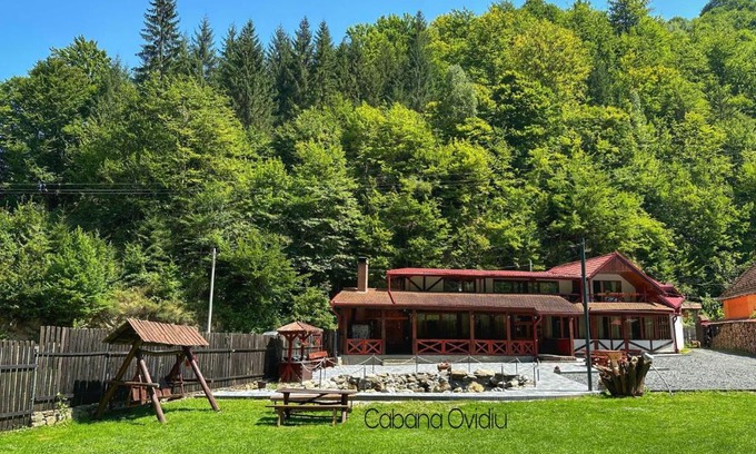 Sadu House | Cabana Ovidiu