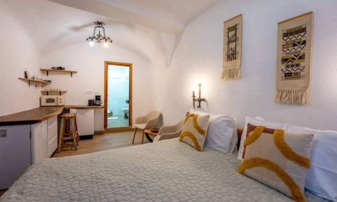 Sighisoara House | Casa Maya Transylvania Studio