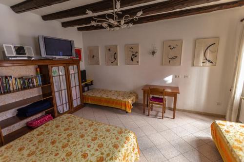 Castello House | Ciprea Rooms