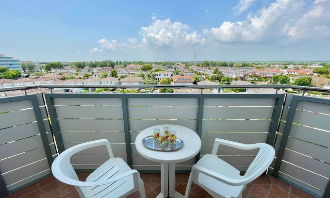 Porto Santa Margherita Apartment | Comfy flat with balcony-Beahost