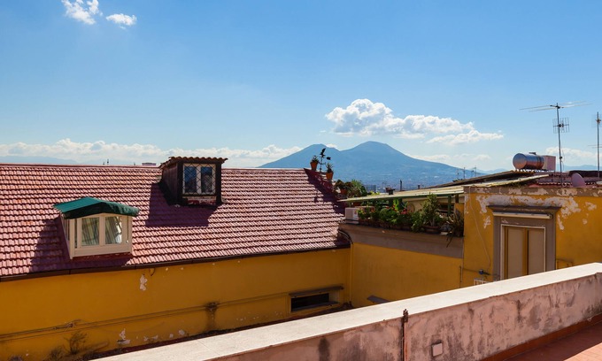Naples City Centre Apartment | Cozy holiday home in the heart of the historic center of Naples