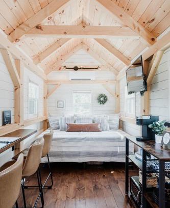 North Spearfish House | Creekside Village Inn