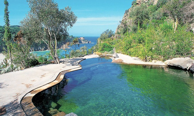 Lacco Ameno Apartment | Fabulous apartment right on the sea.