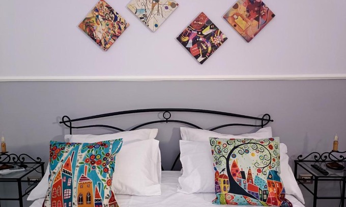 Arenella Apartment | Guada House
