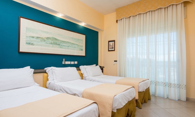 Fuorigrotta Hotel | Hotel San Paolo
