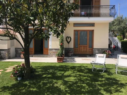 Massa Lubrense House | La Casa di Nonna Elvira Suite Eros