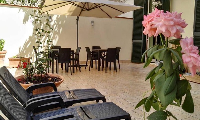 Naples City Centre House | Motel