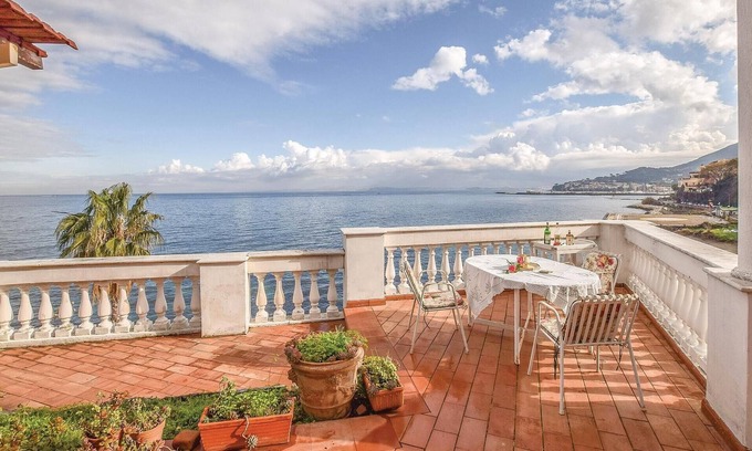 Lacco Ameno House | Nice Home in Lacco Ameno Ischia NA With 4 Bedrooms and Wifi
