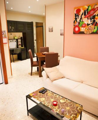 Fuorigrotta Apartment | Oltremare House