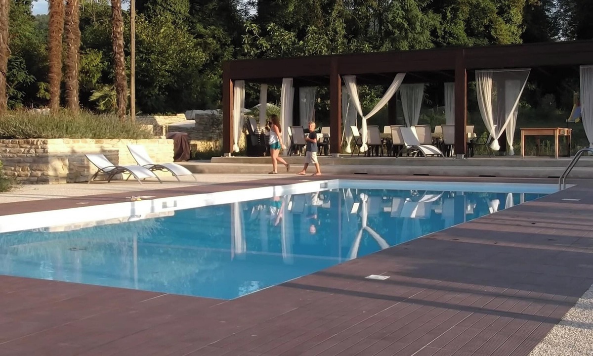 Montalto delle Marche Apartment | Homerez - Studio in Montalto delle Marche
