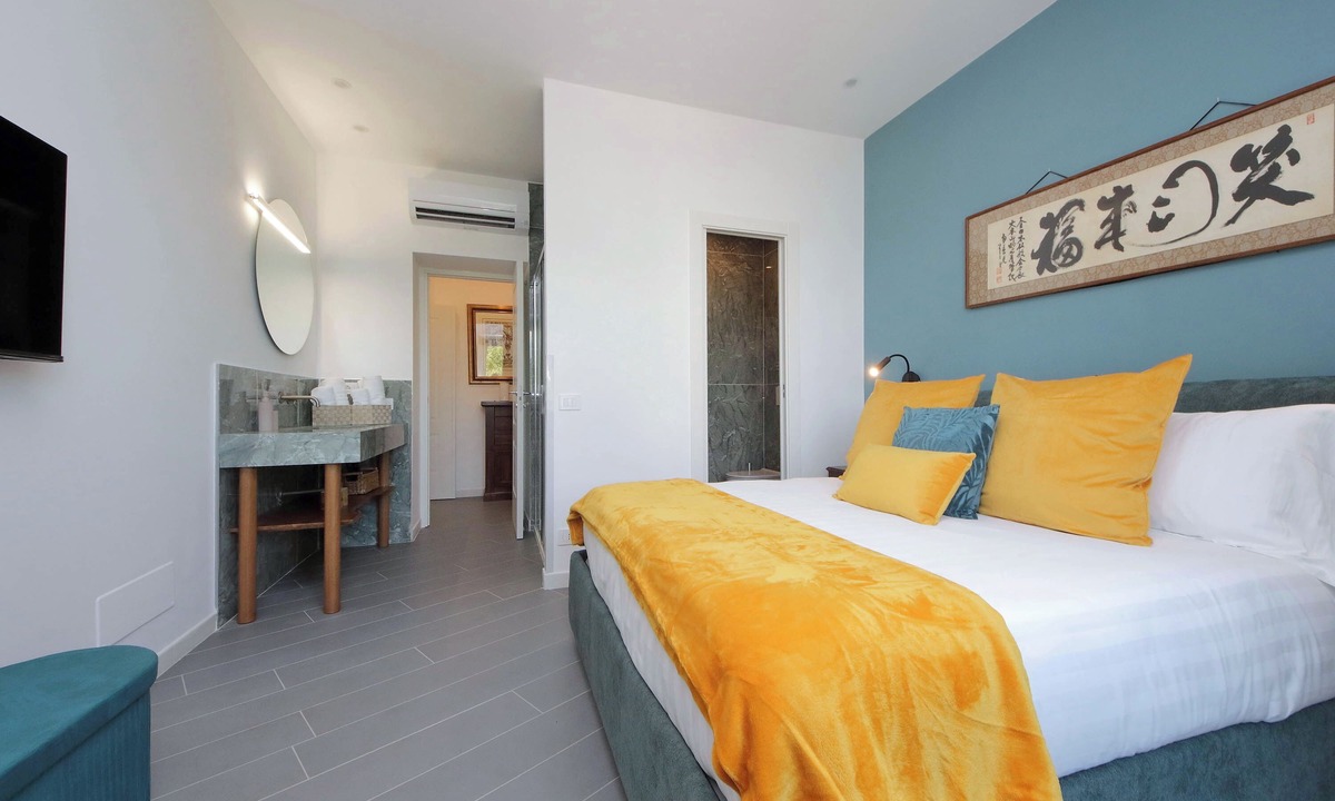 Gianicolense Apartment | Trastevere - luxury & privacy with 4 ensuite bathrooms
