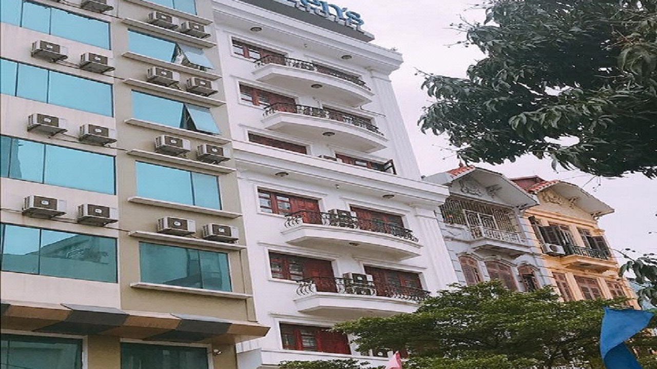 Photo of Buildings in Dich Vong Hau