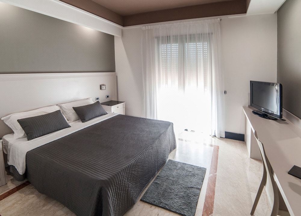 Photo of Bedroom in Qualiano