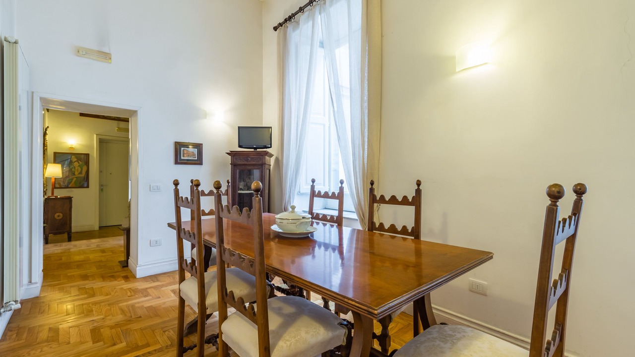 Photo of Livingroom in Naples City Centre